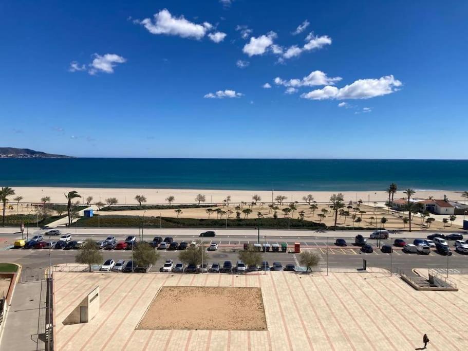 Apartamento Vistas Frontales Al Mar Ampuriabrava Exterior foto