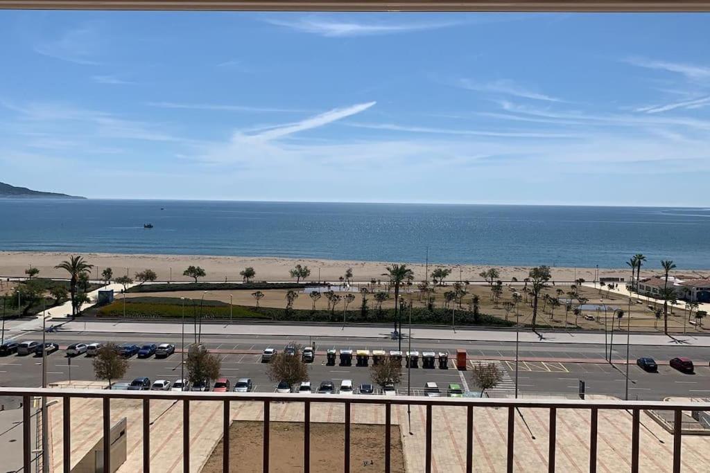 Apartamento Vistas Frontales Al Mar Ampuriabrava Exterior foto