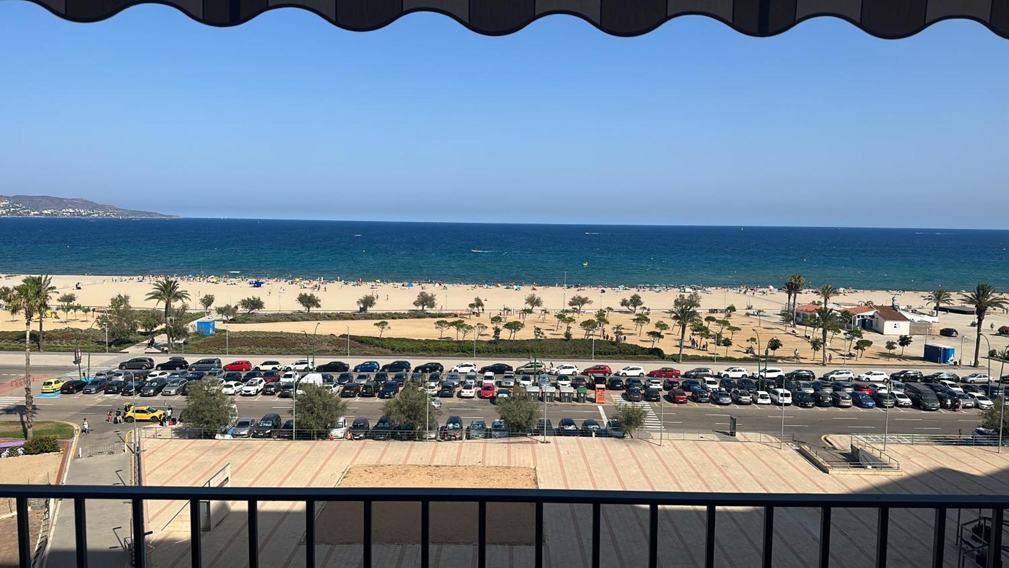 Apartamento Vistas Frontales Al Mar Ampuriabrava Exterior foto